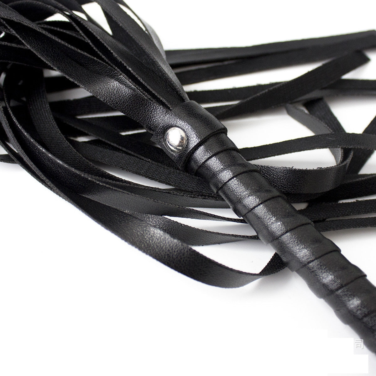 Chicote de couro Flogger BDSM - Frete Grátis